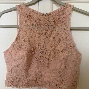 NWT Pink Lace Crop Top Size Small